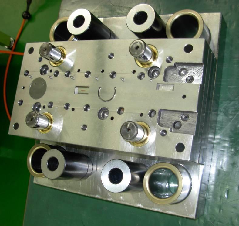 上型完成の様子