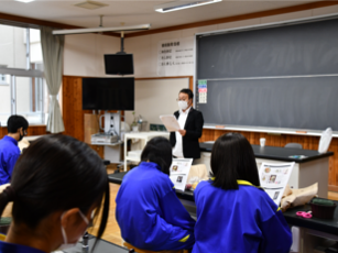 フラワーアレンジメントの画像です