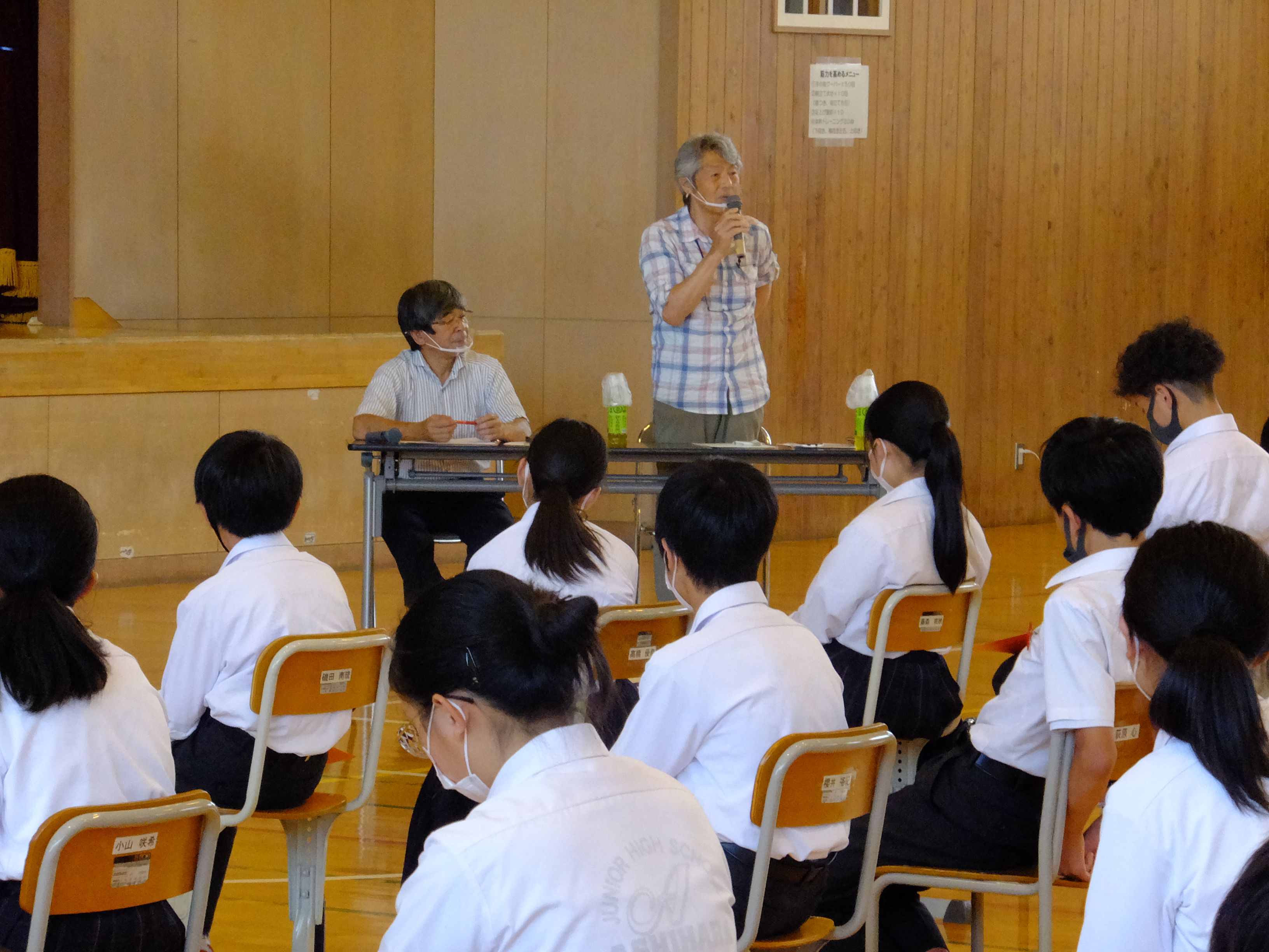 企業経営者講話(常盤館)講話の様子1