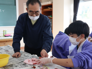 スプーン制作の画像です