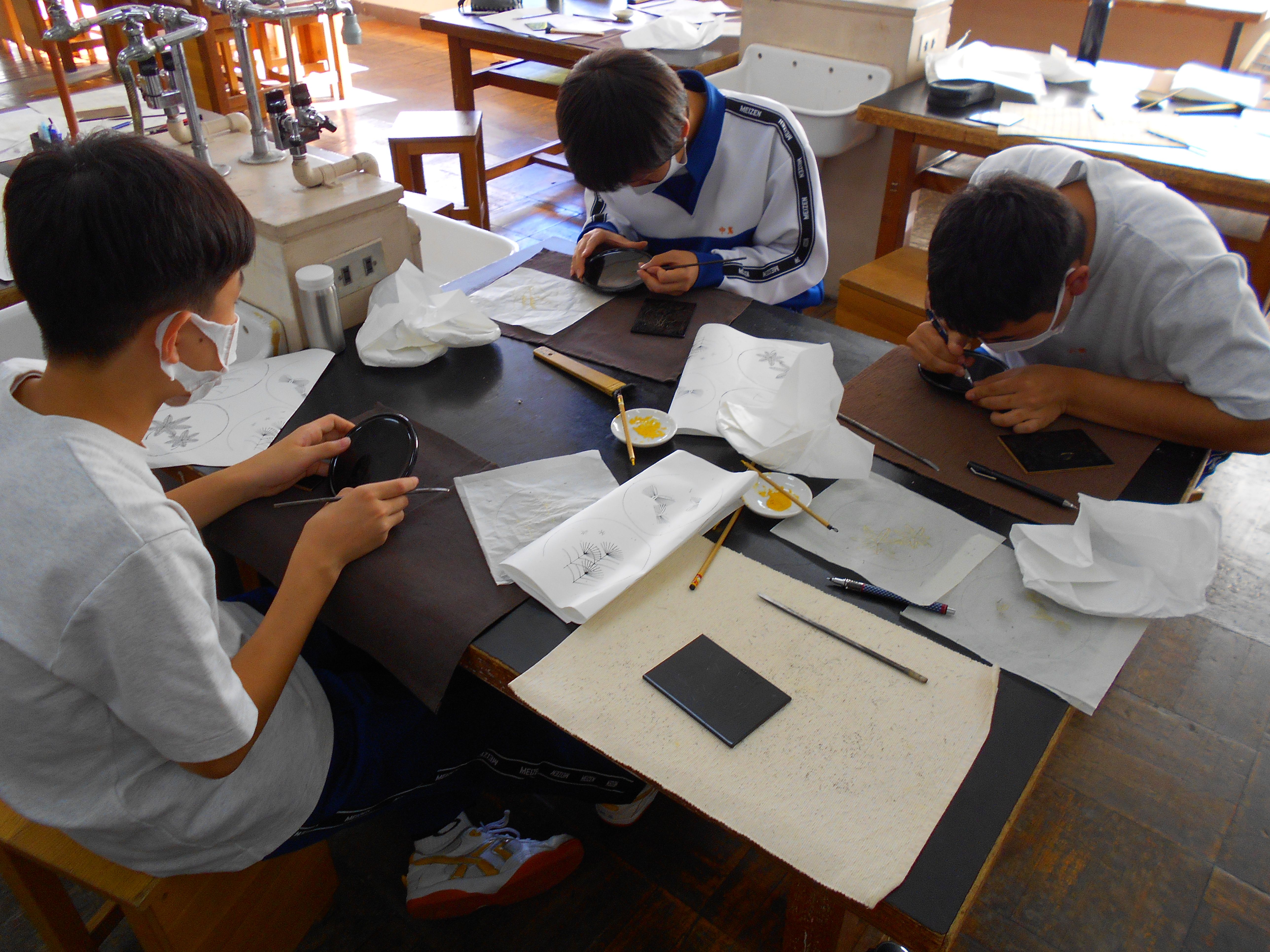 沈金加工体験の様子2