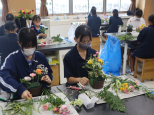 フラワーアレンジメント2の画像です